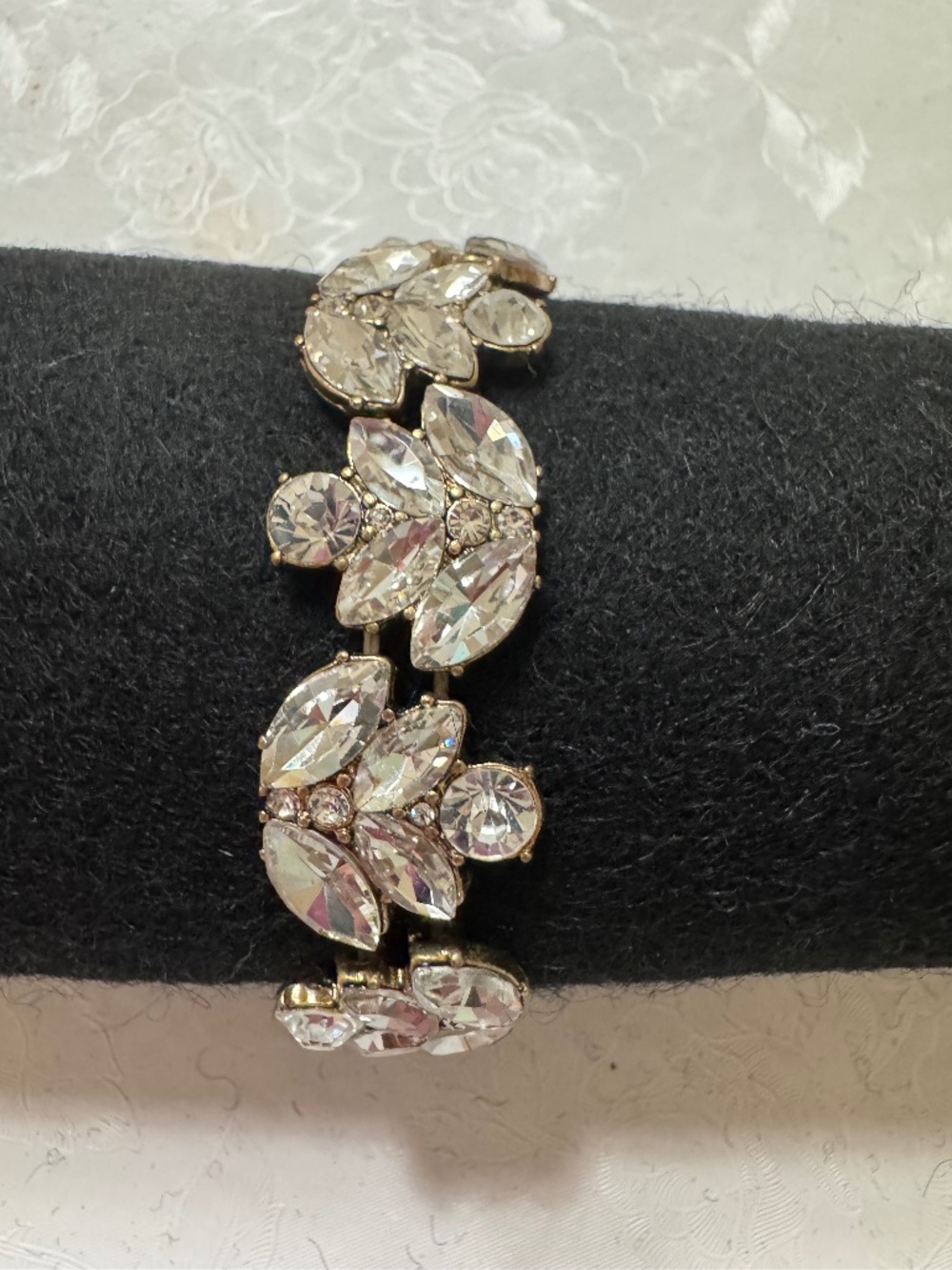 Olive and Piper Rhinestone Stretch Bracelet